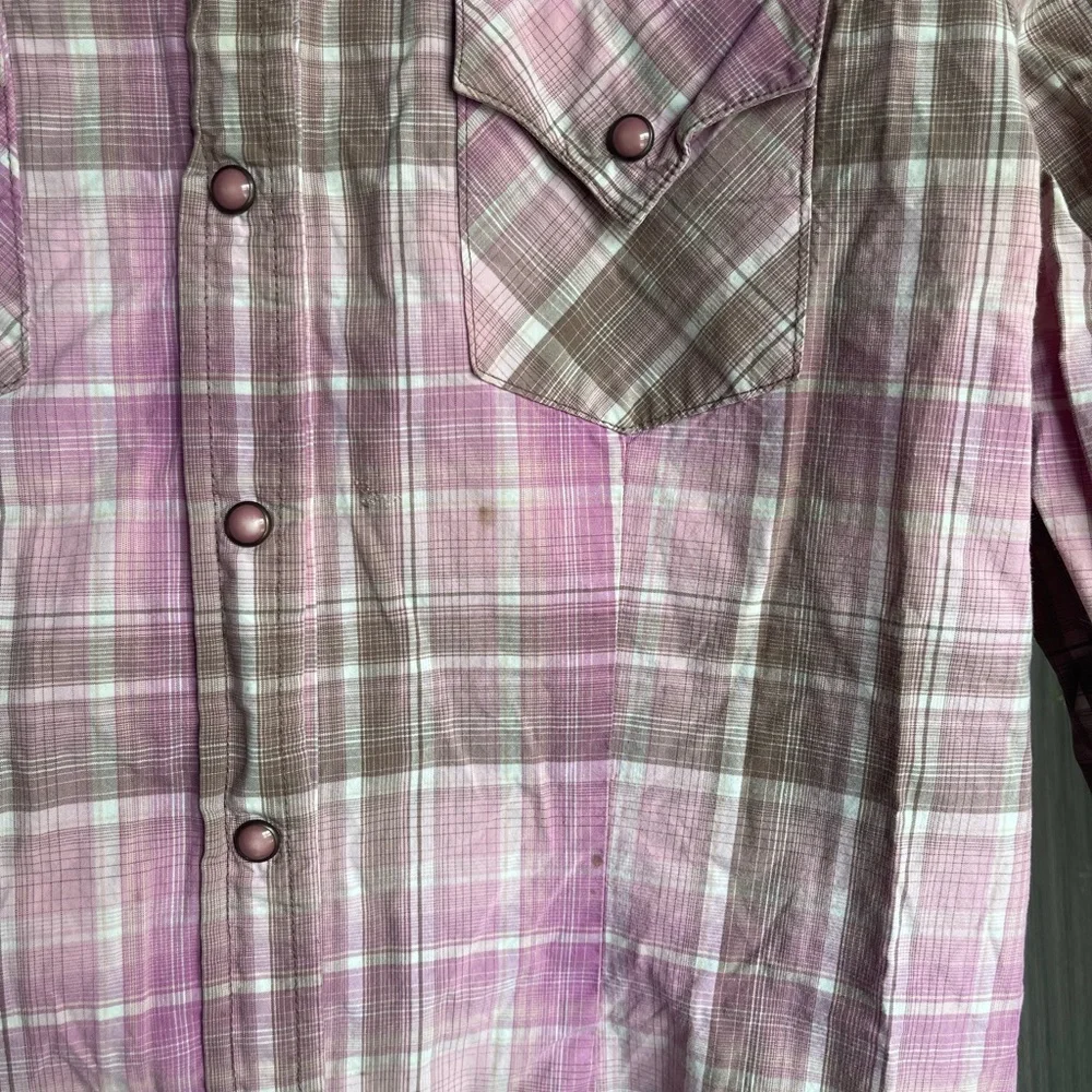 Bundle of two women’s pink western button-up shirts sz medium Cruel Girl & Roper - Picture 16 of 16